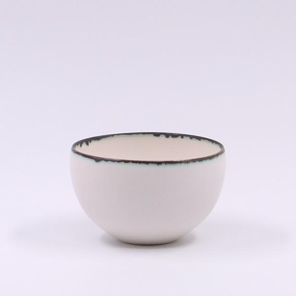 Y.Murakami white Bowl dark edge