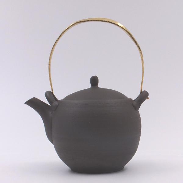 Ito Tea pot Goldgriff schwarz 600cc