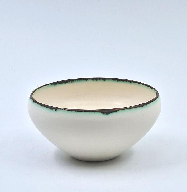 Y.Murakami Mother S bowl white green-border